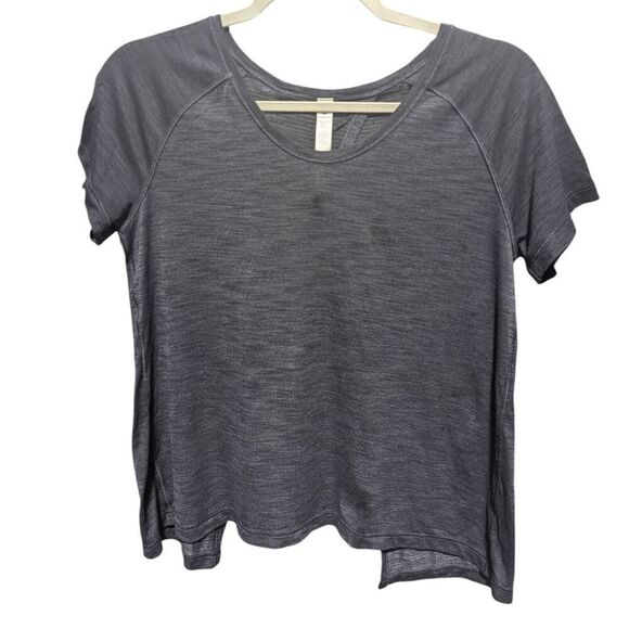 NWOT LULULEMON ATHLETICA Back In Action Short Sleeve Size 2 - Picture 3 of 4